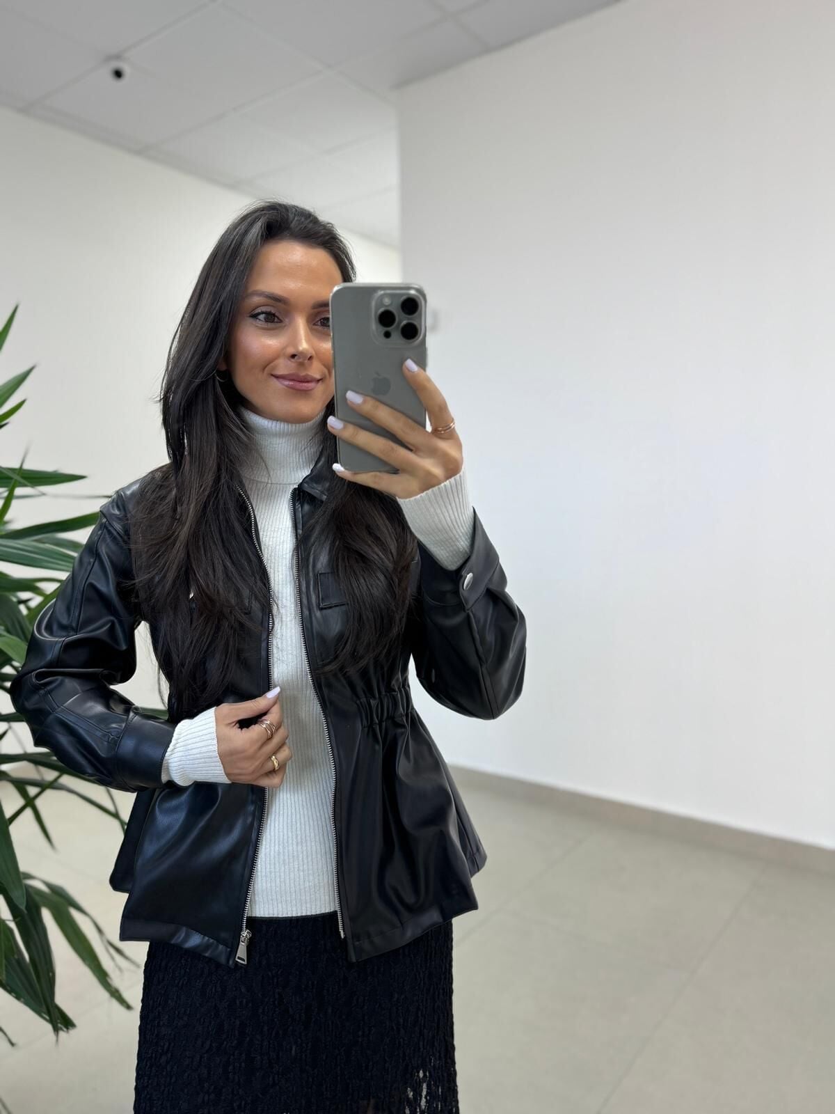 Ms 5261 Bel Lastikli Siyah Deri Ceket