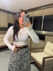 Kr 16049 Ekru Parmak Geçmeli Kısa Body