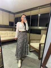 Kr 16049 Ekru Parmak Geçmeli Kısa Body