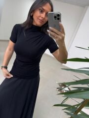 İv 26283 Yarım Balıkçı Yaka Siyah Tişört