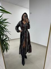 Ms 212 Kızıl-Siyah V Yaka Düğme Detaylı Gömlek Elbise