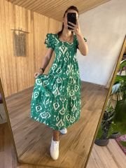 Kare yaka yeşil poplin elbise