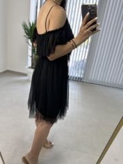 Siyah Tül Detaylı Elbise