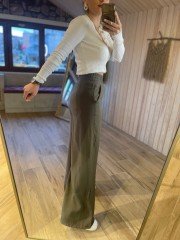 Khakifarbene Palazzo-Hose