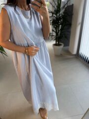 Cr 1400 Eteği Fistolu Pamuk Elbise