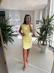 My 3794 Omuz Pile Detaylı Sarı Taşlı Elbise