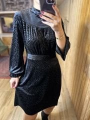 Jakarlı kadife elbise