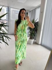 Bb 28866 Yeşil Batik Omuz Vatkalı Elbise
