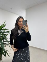 Mz 22751 Fularlı Siyah Kazak