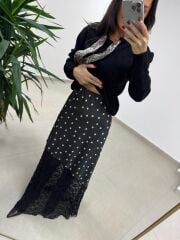 Mz 22751 Fularlı Siyah Kazak