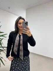 Mz 22751 Fularlı Siyah Kazak