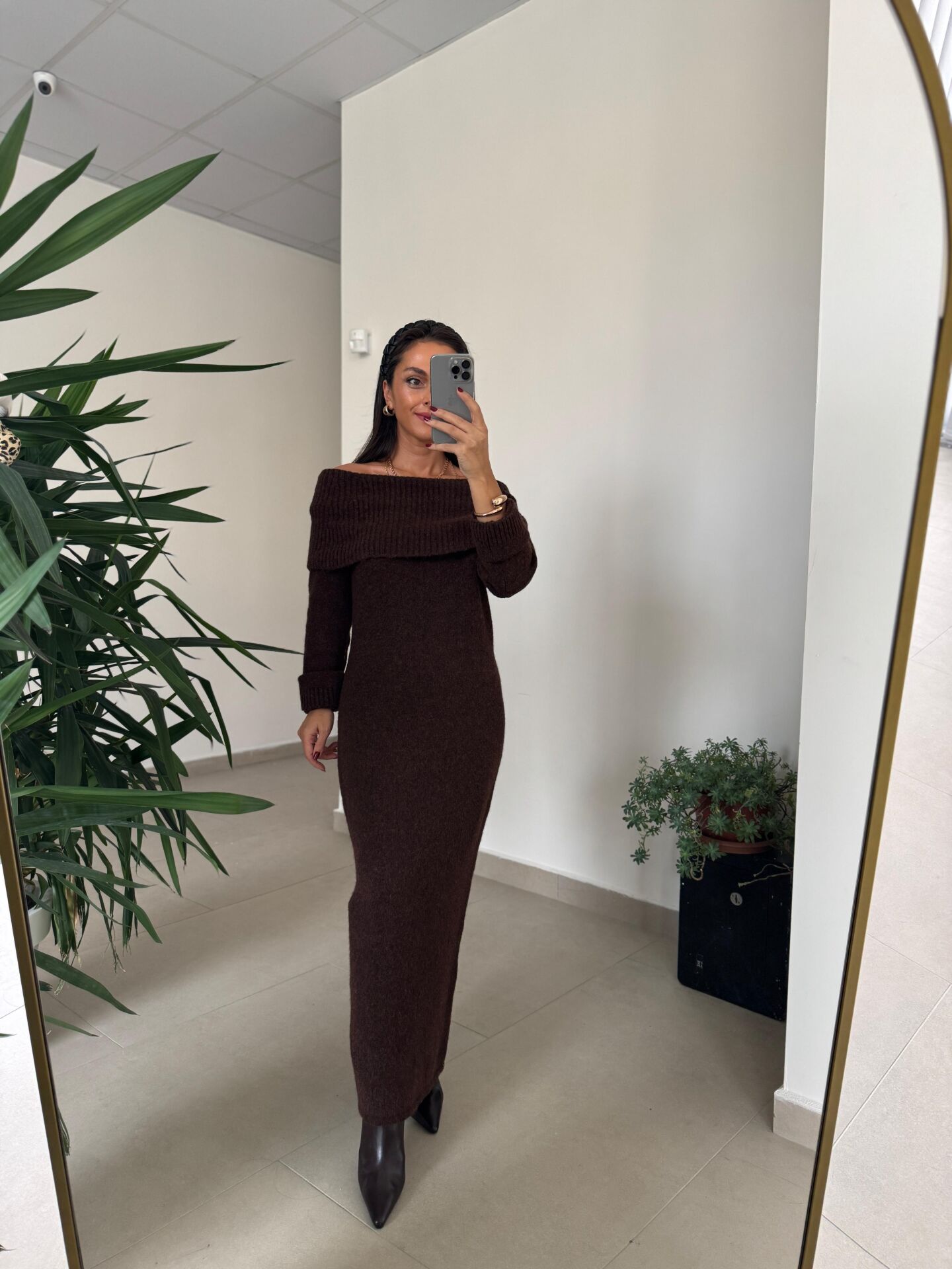 Dv 90259 Kahve Madonna Yaka Uzun Triko Elbise