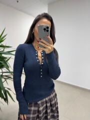 Mz 22823 İndigo Gold Düğmeli Triko