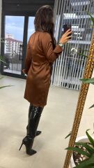 Yandan Bağlamalı Kahve Saten Elbise