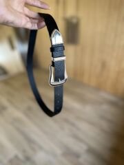 Altın Tokalı Hoş Siyah Kemer