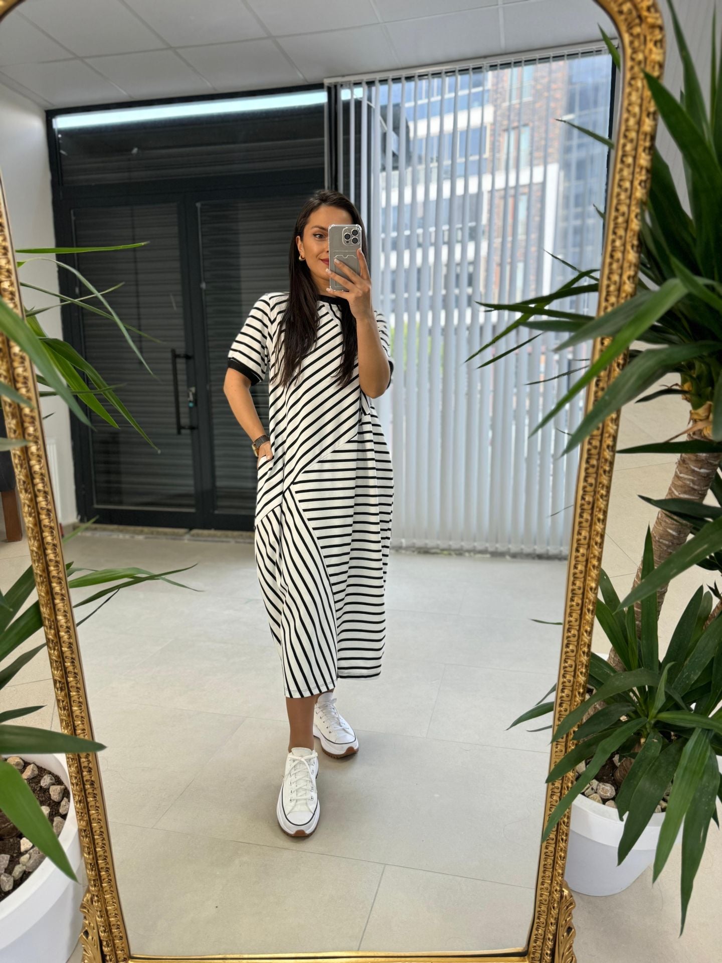 Dr 2597 New Kısa Kol Beyaz Çizgili Elbise