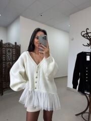 Po 2839 Tül Etek Detaylı Ekru Triko Hırka
