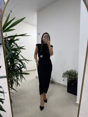Ny 3022 Broş Detaylı Siyah Dantel Elbise
