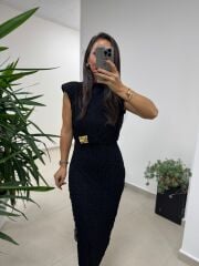 Ny 3022 Broş Detaylı Siyah Dantel Elbise