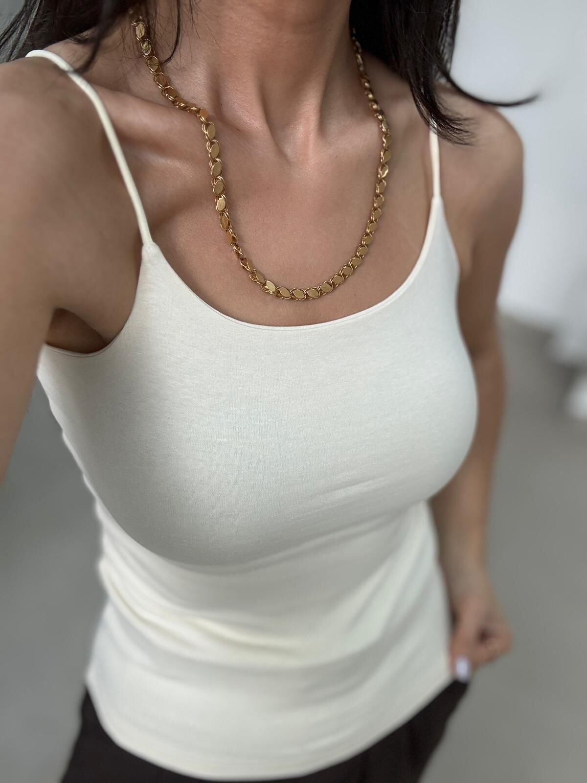 İv 1006 İp Askılı Krem Crop