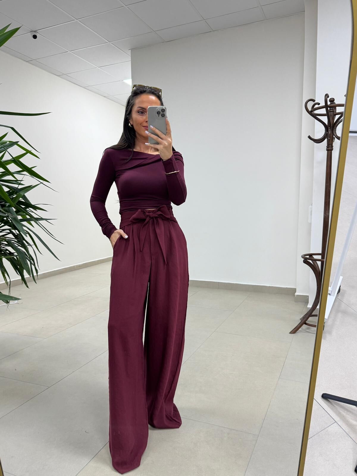 Mzr 22604 Kuşak Detaylı Tensel Bordo Pantolon