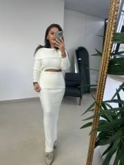 Bh Ekru Madonna Yaka Etekli Triko Takım