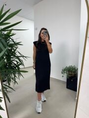 Bb 28294 Omuz Vatkalı Siyah Yumoş Elbise