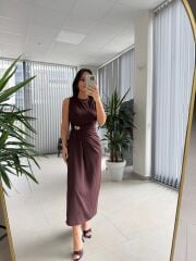 Fw 8191 Kahve Broş Detaylı Krep Elbise