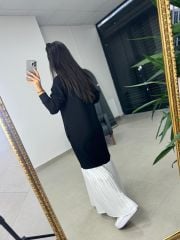 Weißes, plissiertes Sweatkleid von Dr