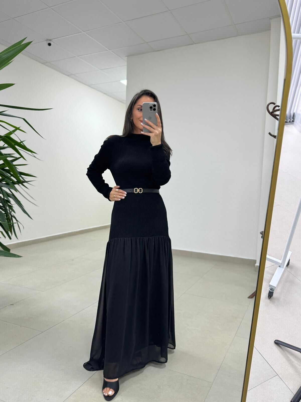 Kr 98426 Eteği Şifon Detaylı Triko Siyah Elbise
