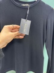 Ml 37271 Parmak Geçirmeli Siyah Bluz