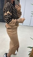 Kahve Siyah Çizgili Triko Takım