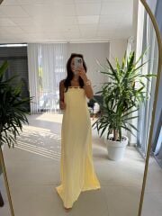 Cr 1074 Sarı Çapraz Askılı Maksiboy Tensel Elbise