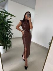 Ny 3042 A. Kahve Omuz Vatkalı Drapeli Deri Elbise