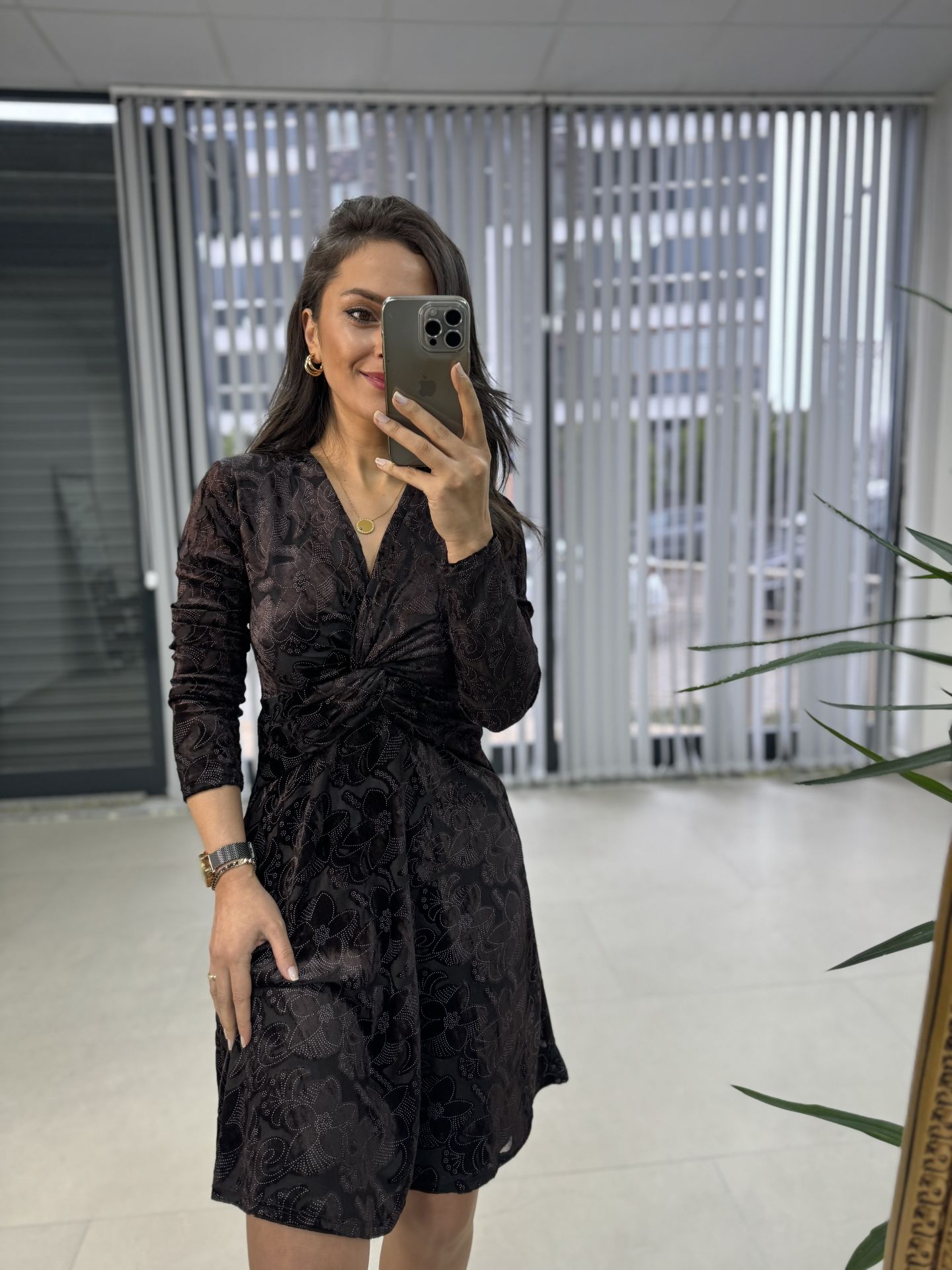 Mc kadife düğüm detaylı elbise