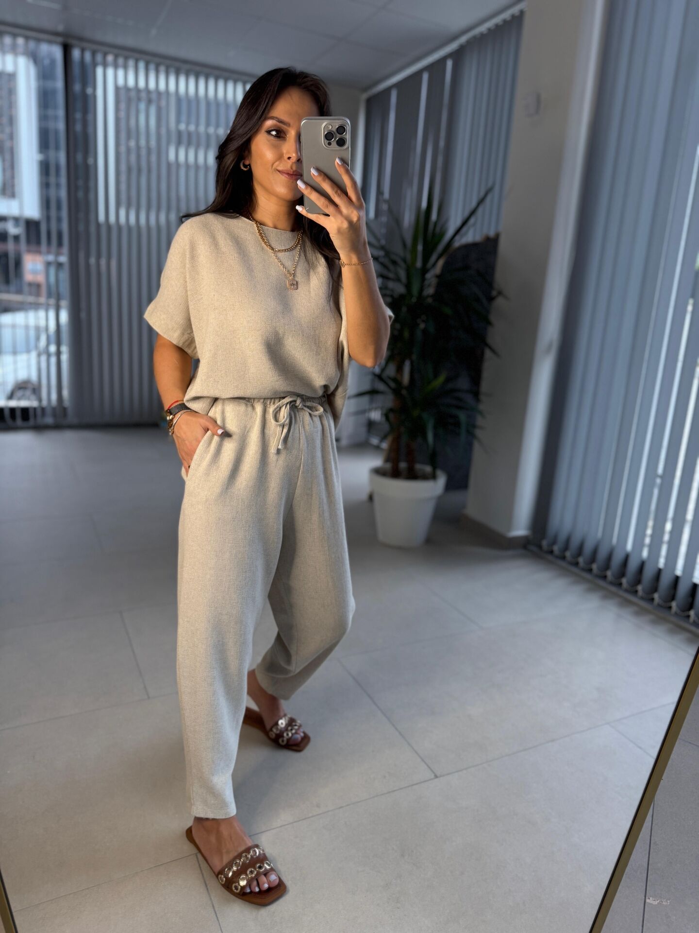 Cr 0001 Taş Petek Dokulu Takım