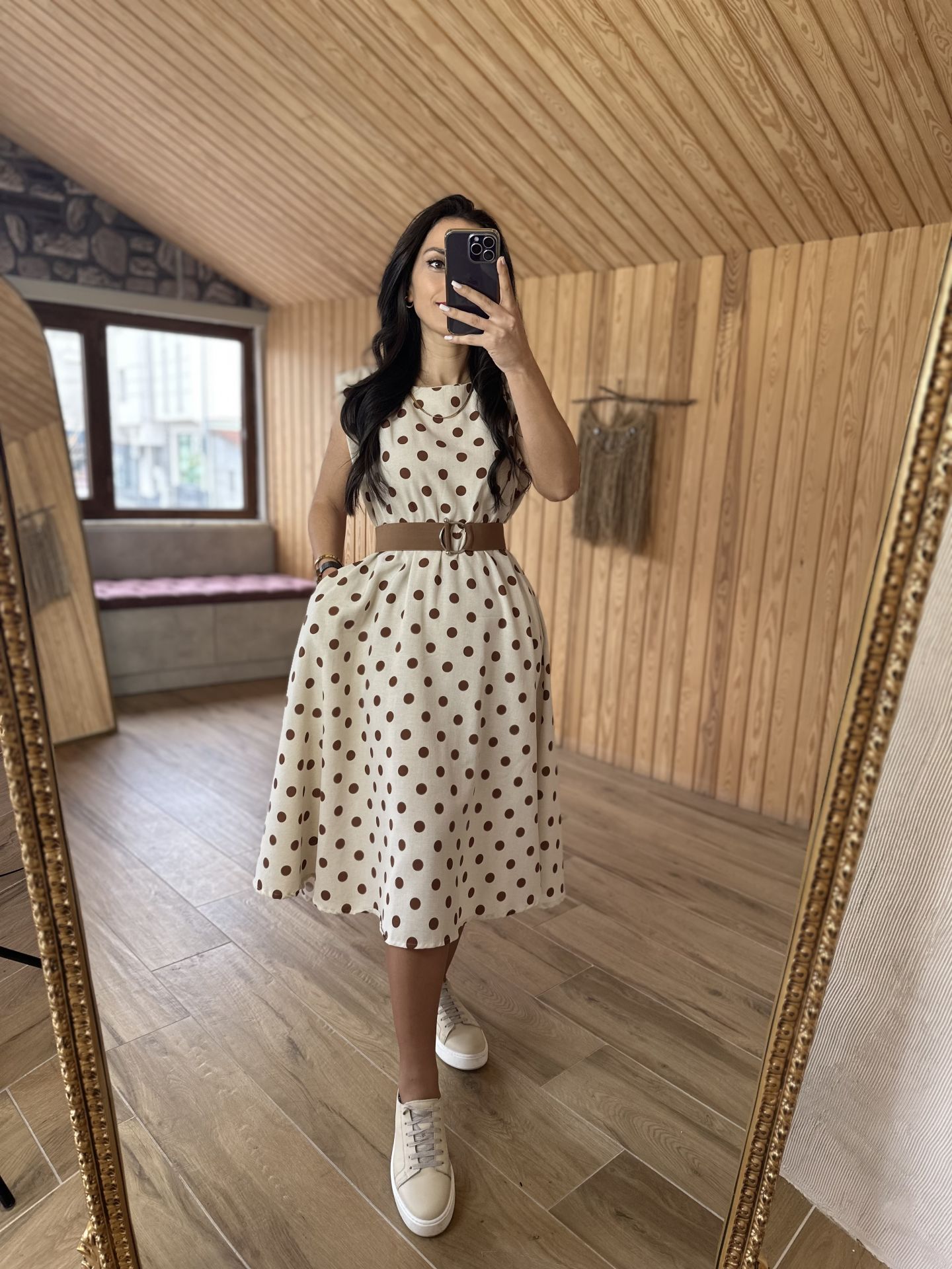 Kahve Puantiyeli Vatkalı Keten Elbise