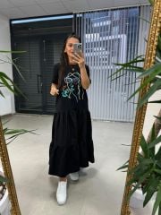 Dr 2583 Yüz Nakışlı Siyah Elbise