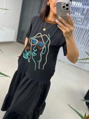 Dr 2583 Yüz Nakışlı Siyah Elbise