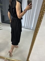 Ms Floş Keten Bağlamalı Siyah Elbise
