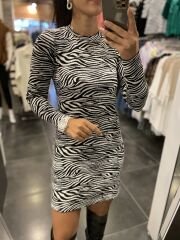 Zebra triko elbise